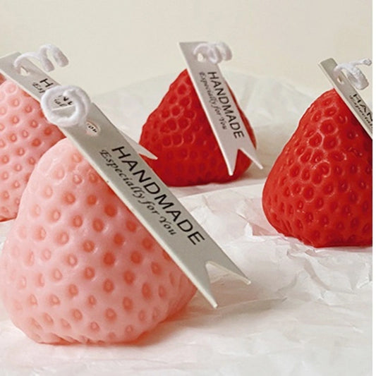 four strawberry low temperature handmade candles
